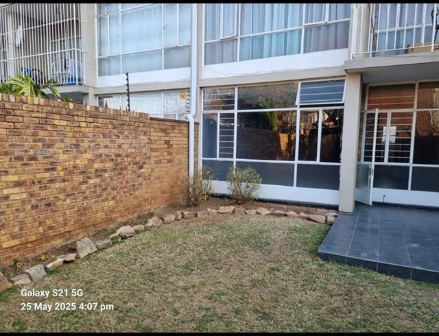2 BEDROOM APARTMENT FOR SALE IN MARLANDS